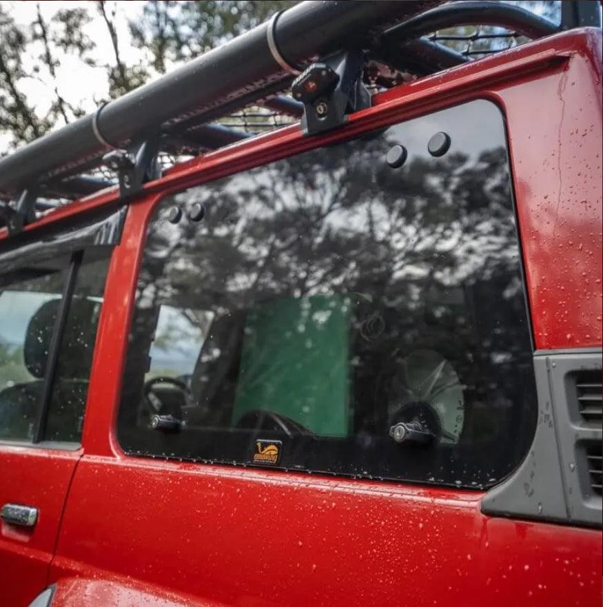 Gullwing Window – Nissan Patrol Y60 GQ LWB (1988-1997) – Emuwing - Revolve4x4