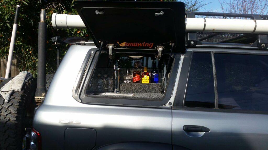 Gullwing Window – Nissan Patrol Y61 GU LWB – Emuwing - Revolve4x4