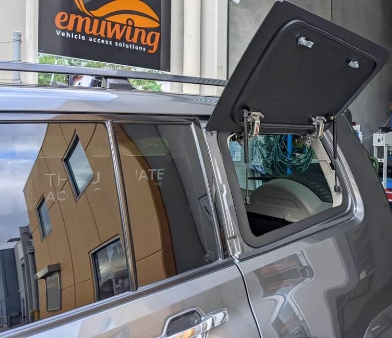 Gullwing Window – Mitsubishi Pajero Gen 4 - Emuwing - Revolve4x4